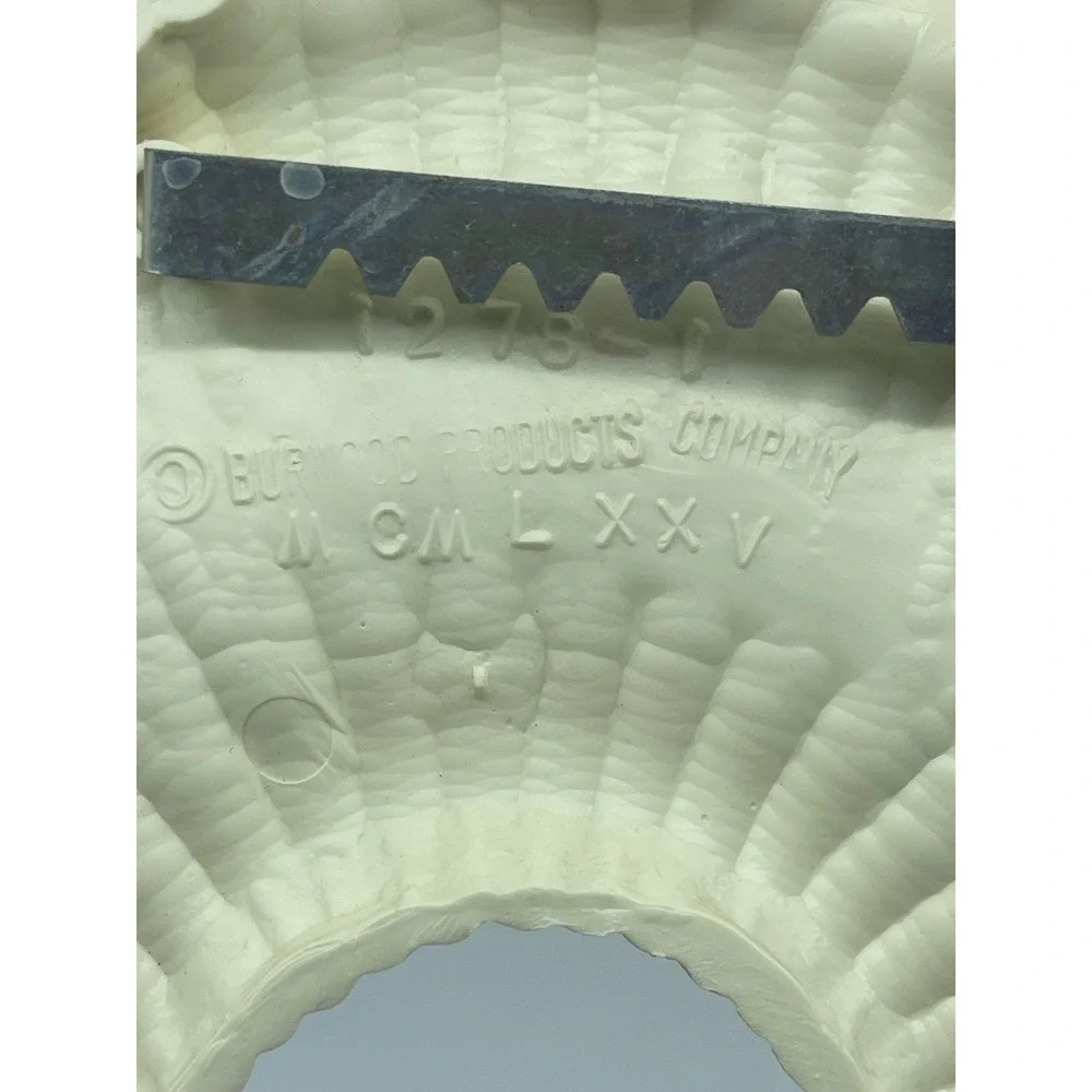 Vtg‎ Burwood Products 70s Wall Sconce Decor Ivory Ornate Swirl 18